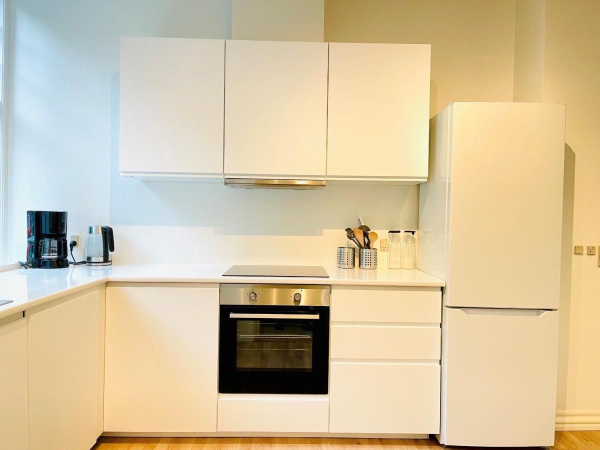 Aday - Aalborg Mansion - Big Apartment With Garden Екстер'єр фото